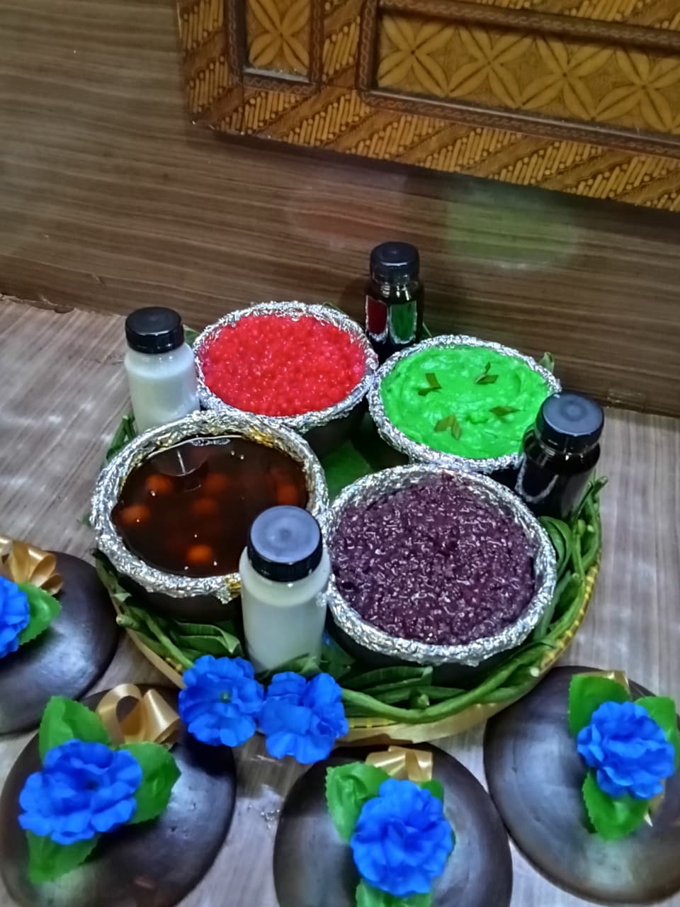 Bubur Tradisional Warna-warni