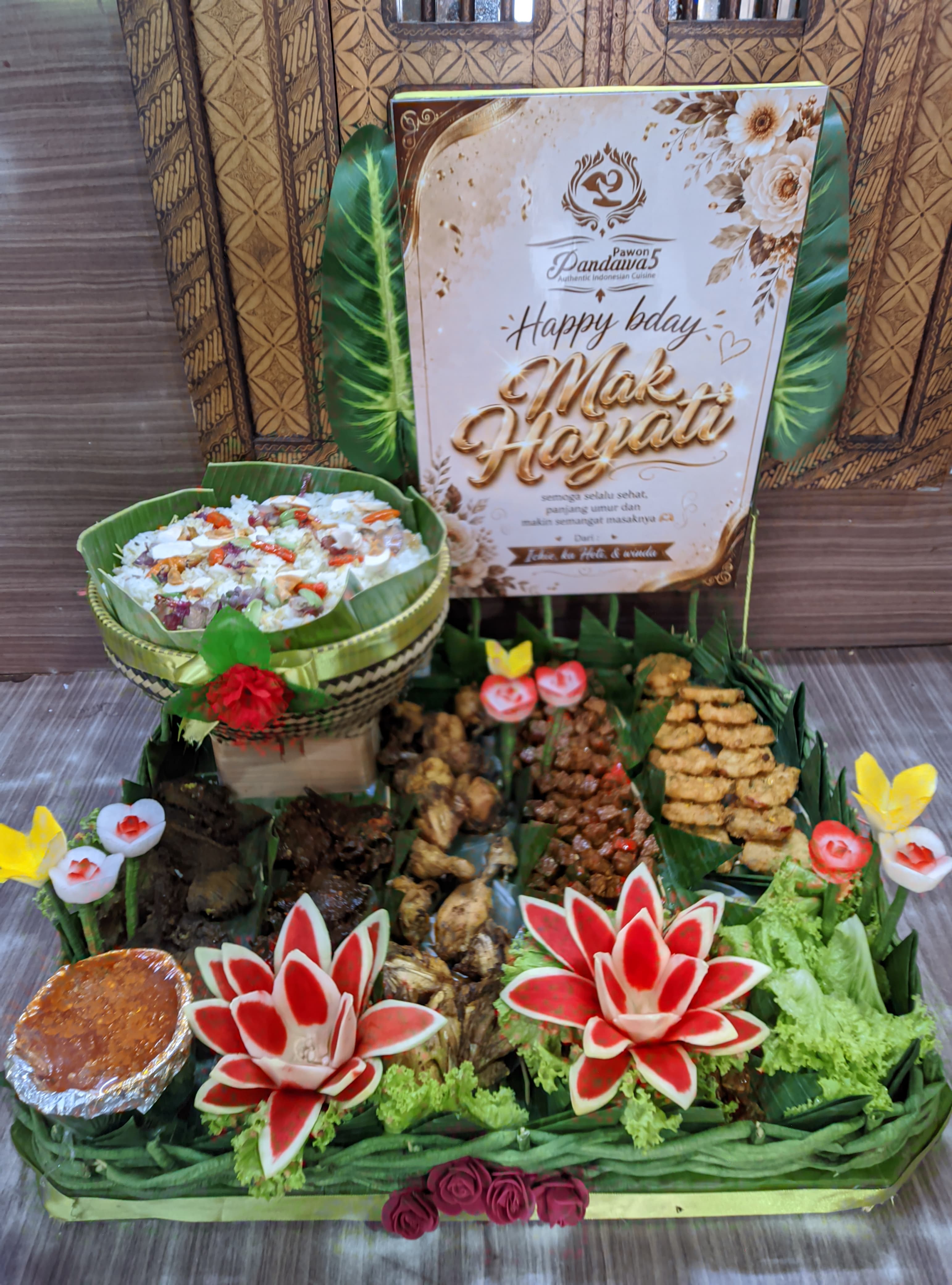 Nampahan Ulang Tahun Mak Ngatini